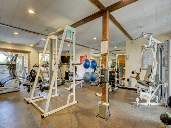 Ski in Ski out Park City condo sleeps 6